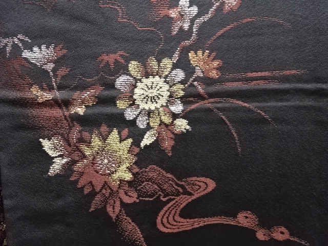  大正ロマン　流水に楓模様織り出し着物